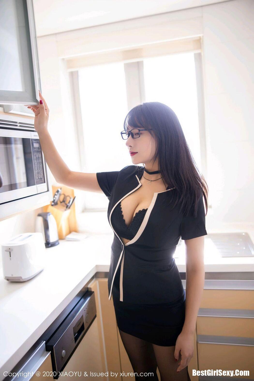 XiaoYu语画界 Vol.436 He Jia Ying