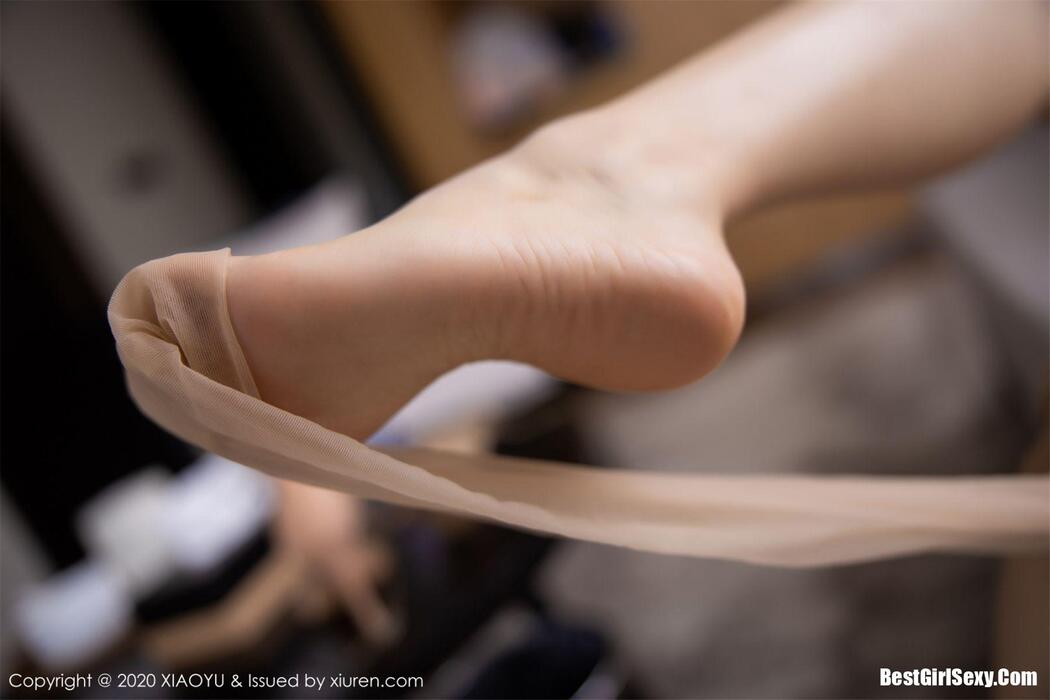 XiaoYu语画界 Vol.425 Chen Zhi