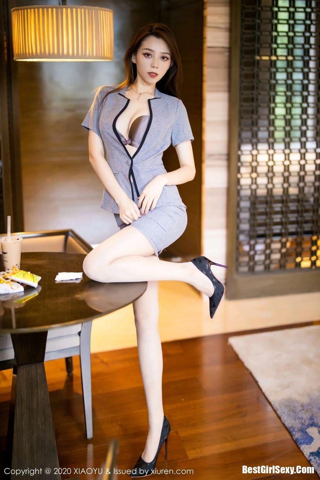 XiaoYu语画界 Vol.395 Yan Mo