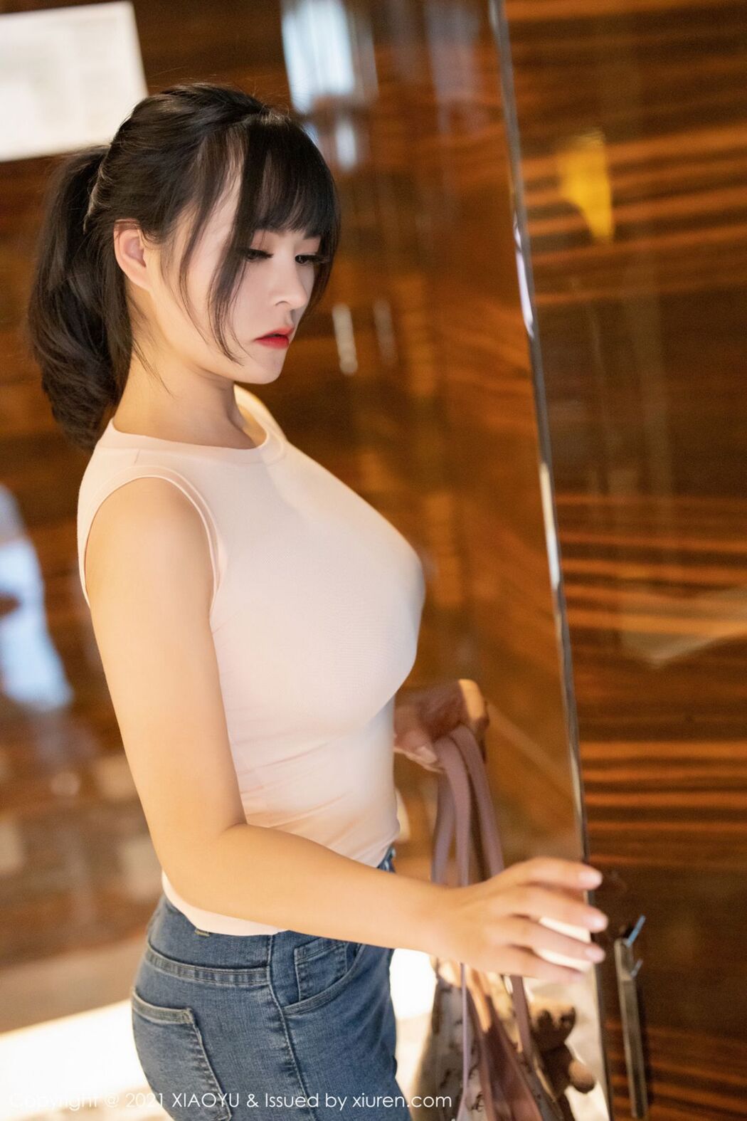 XiaoYu语画界 Vol.468 Nai Mu Zi