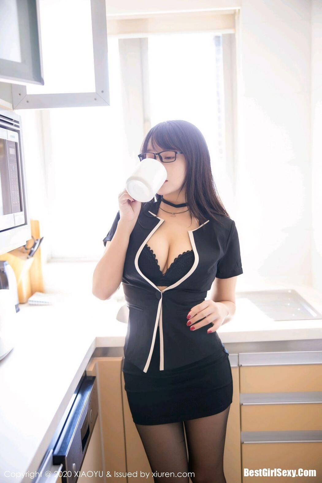 XiaoYu语画界 Vol.436 He Jia Ying