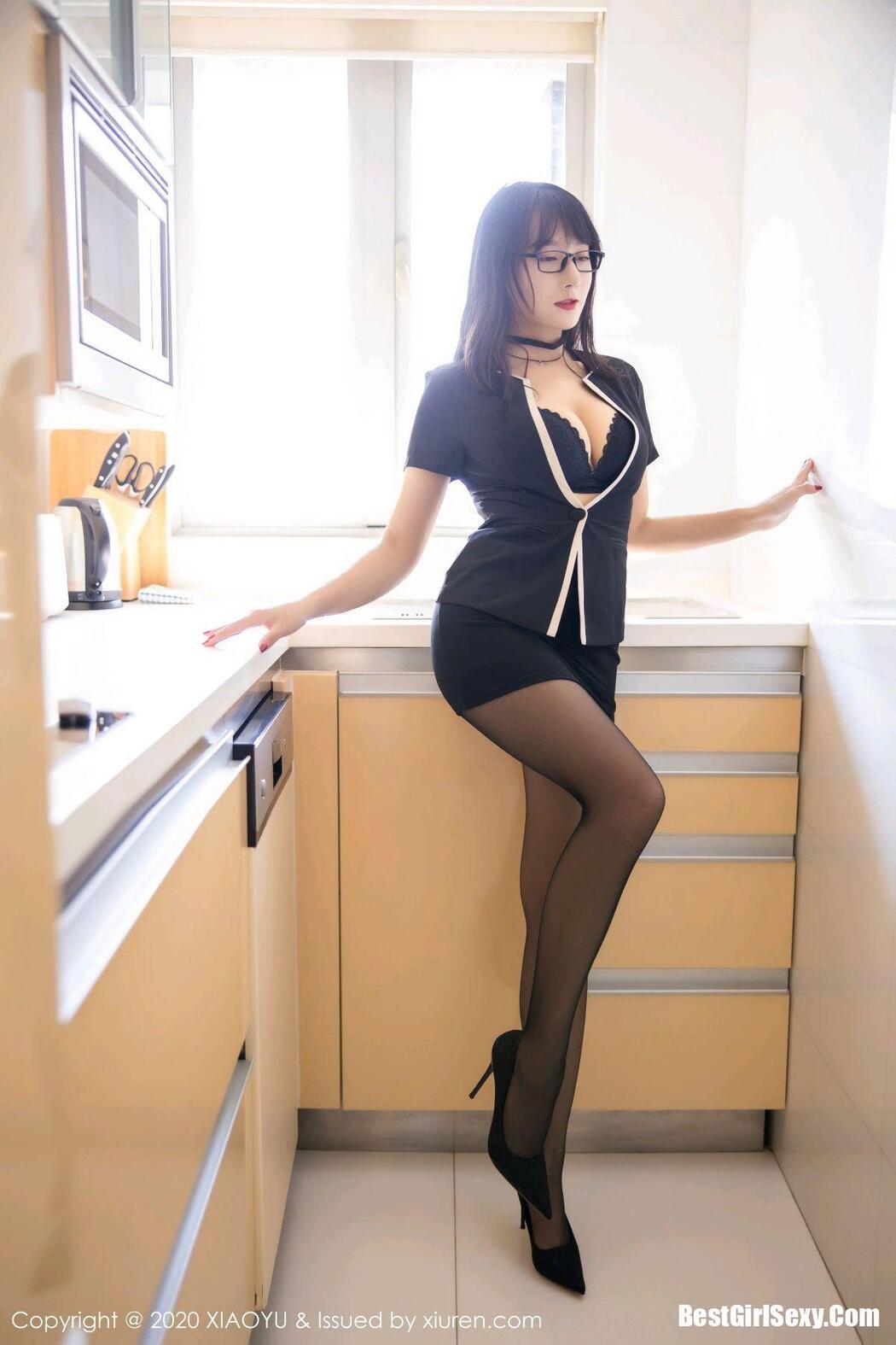 XiaoYu语画界 Vol.436 He Jia Ying