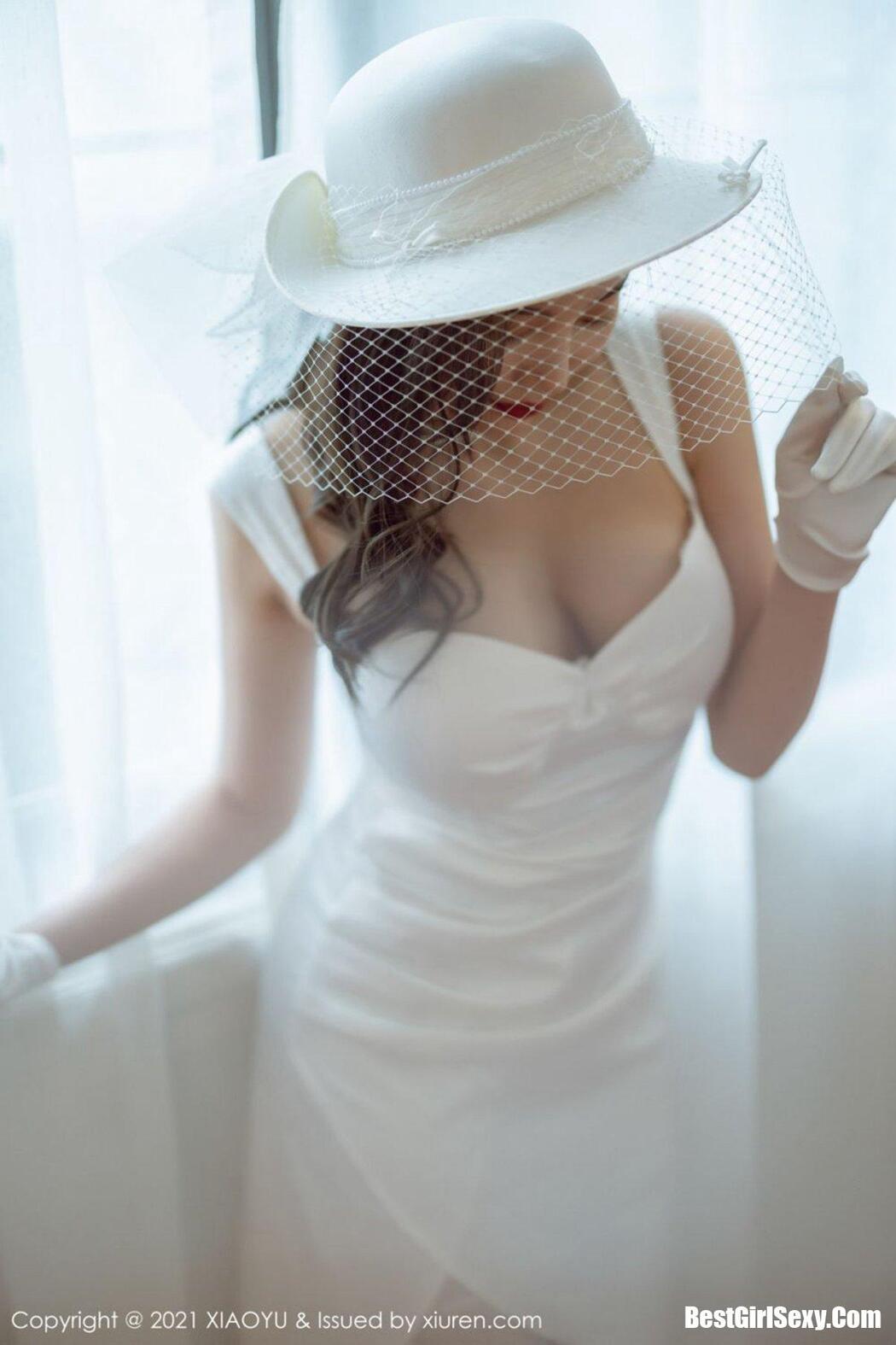 XiaoYu语画界 Vol.587 Yang Chen Chen