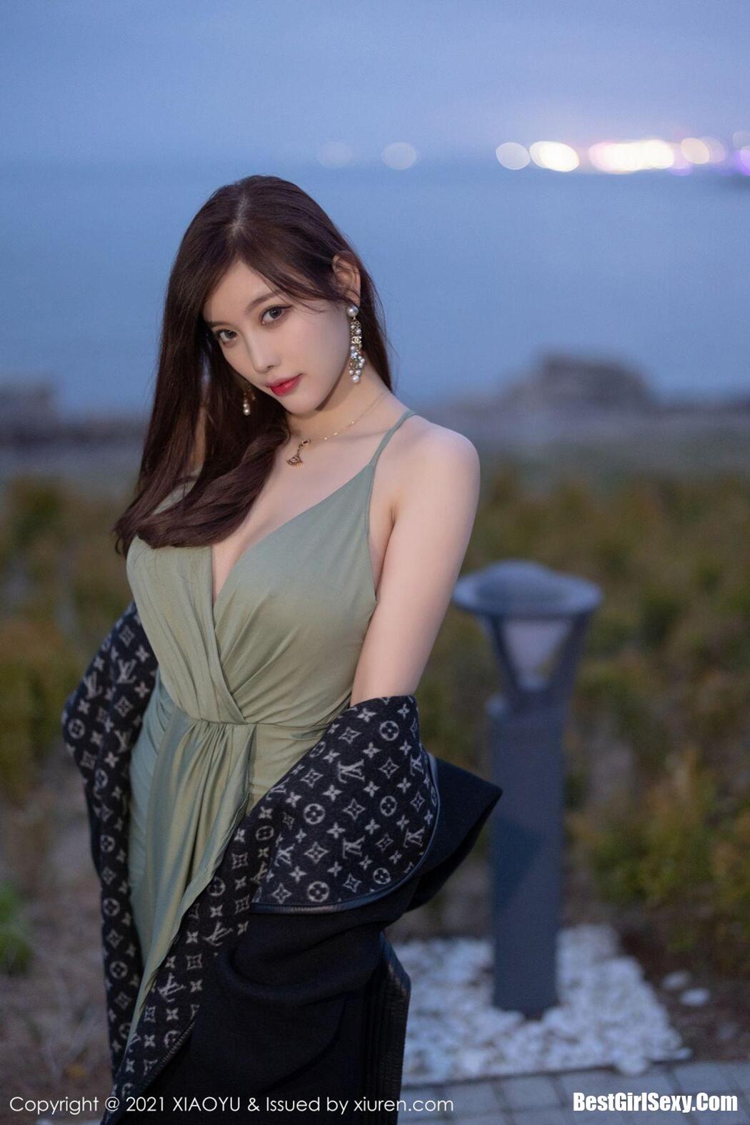 XiaoYu语画界 Vol.538 Yang Chen Chen