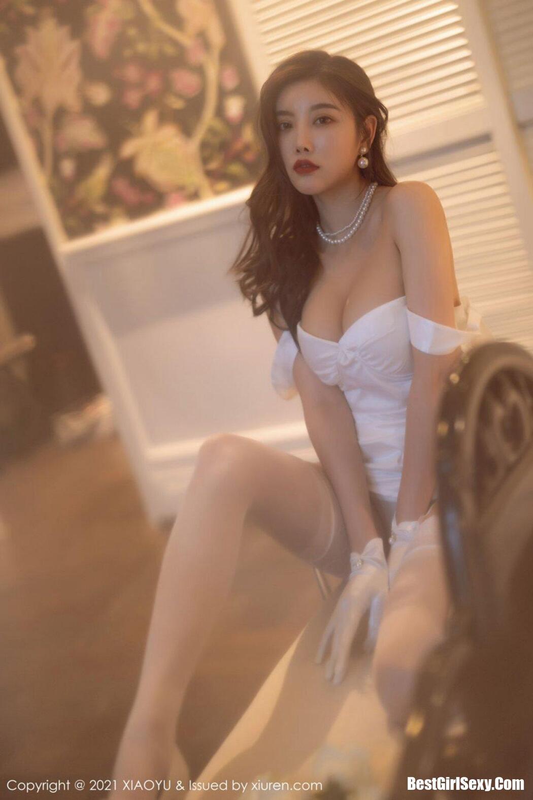 XiaoYu语画界 Vol.587 Yang Chen Chen