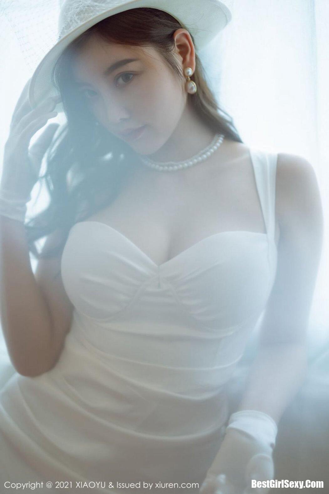 XiaoYu语画界 Vol.587 Yang Chen Chen