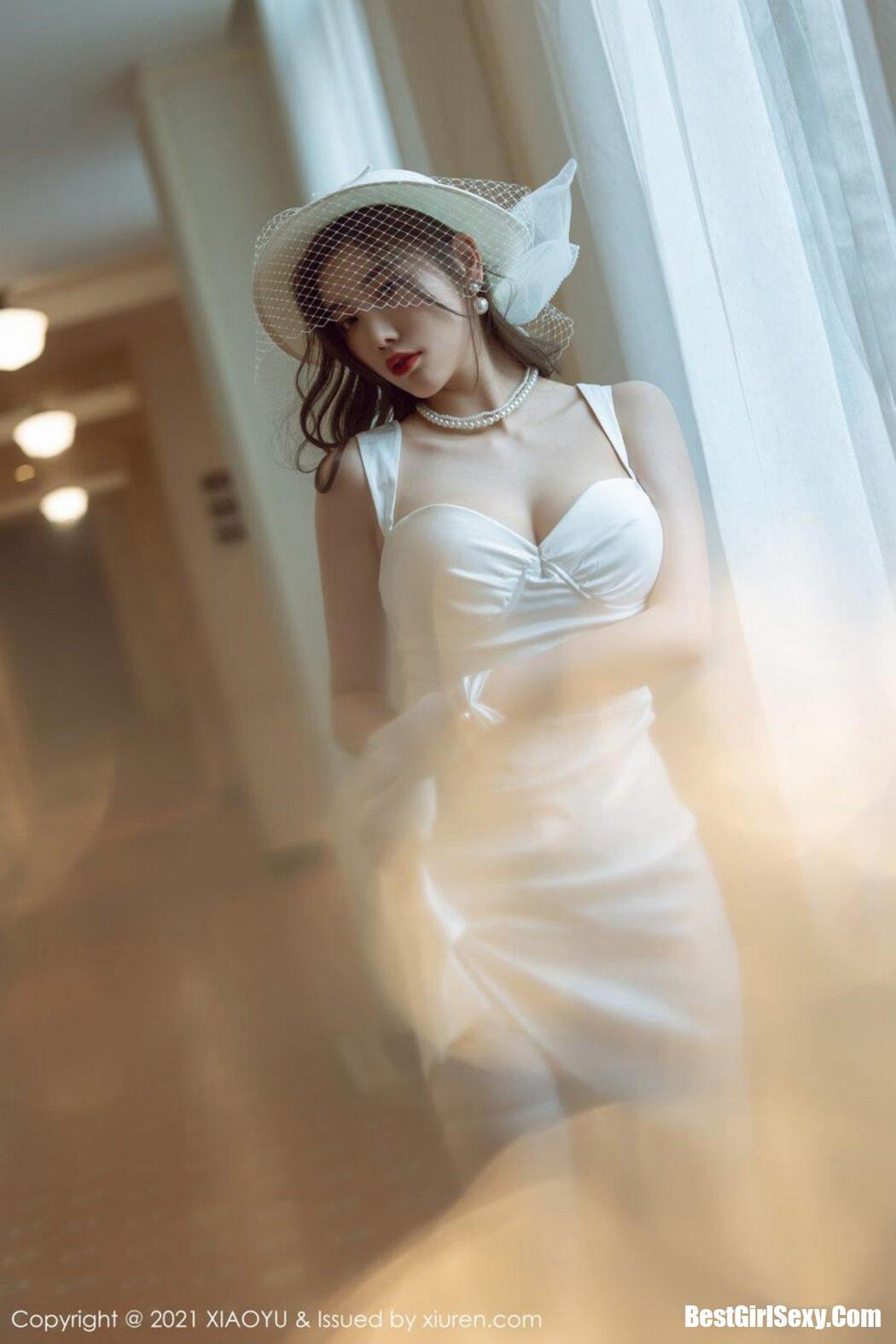 XiaoYu语画界 Vol.587 Yang Chen Chen