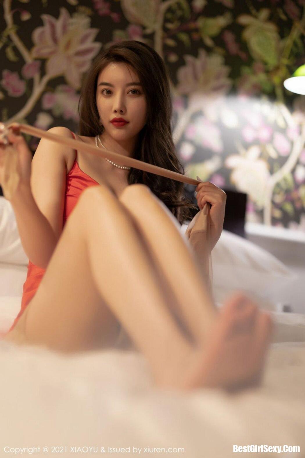 XiaoYu语画界 Vol.582 Yang Chen Chen