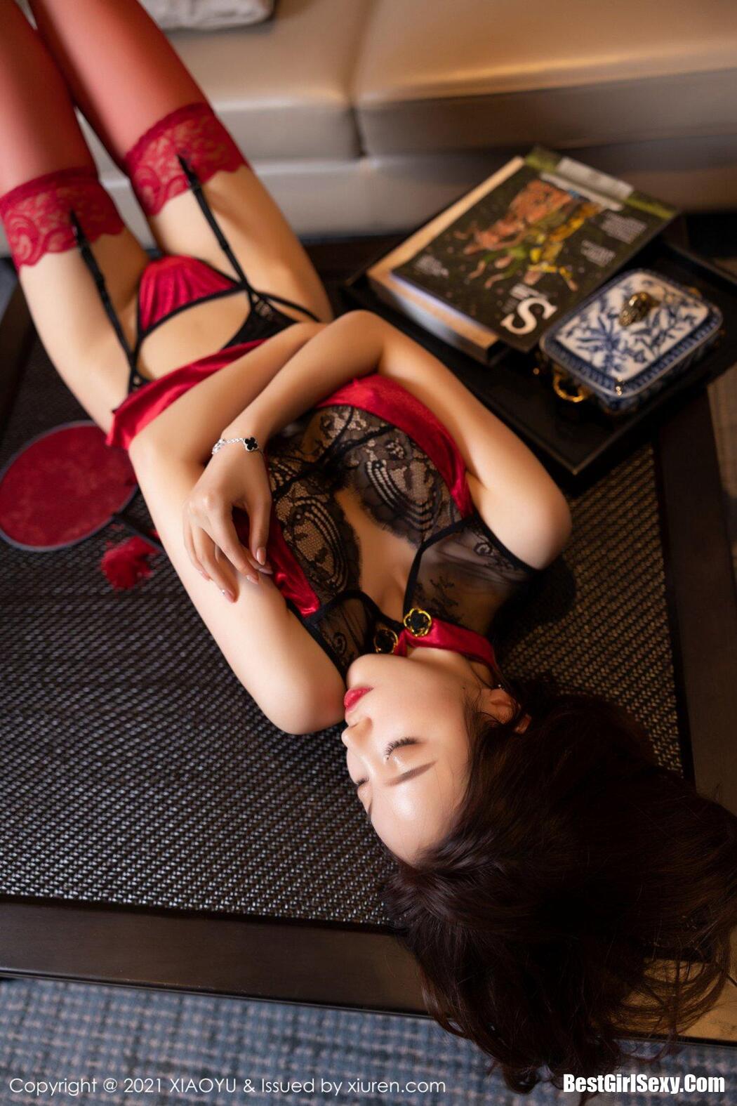 XiaoYu语画界 Vol.577 Yang Chen Chen