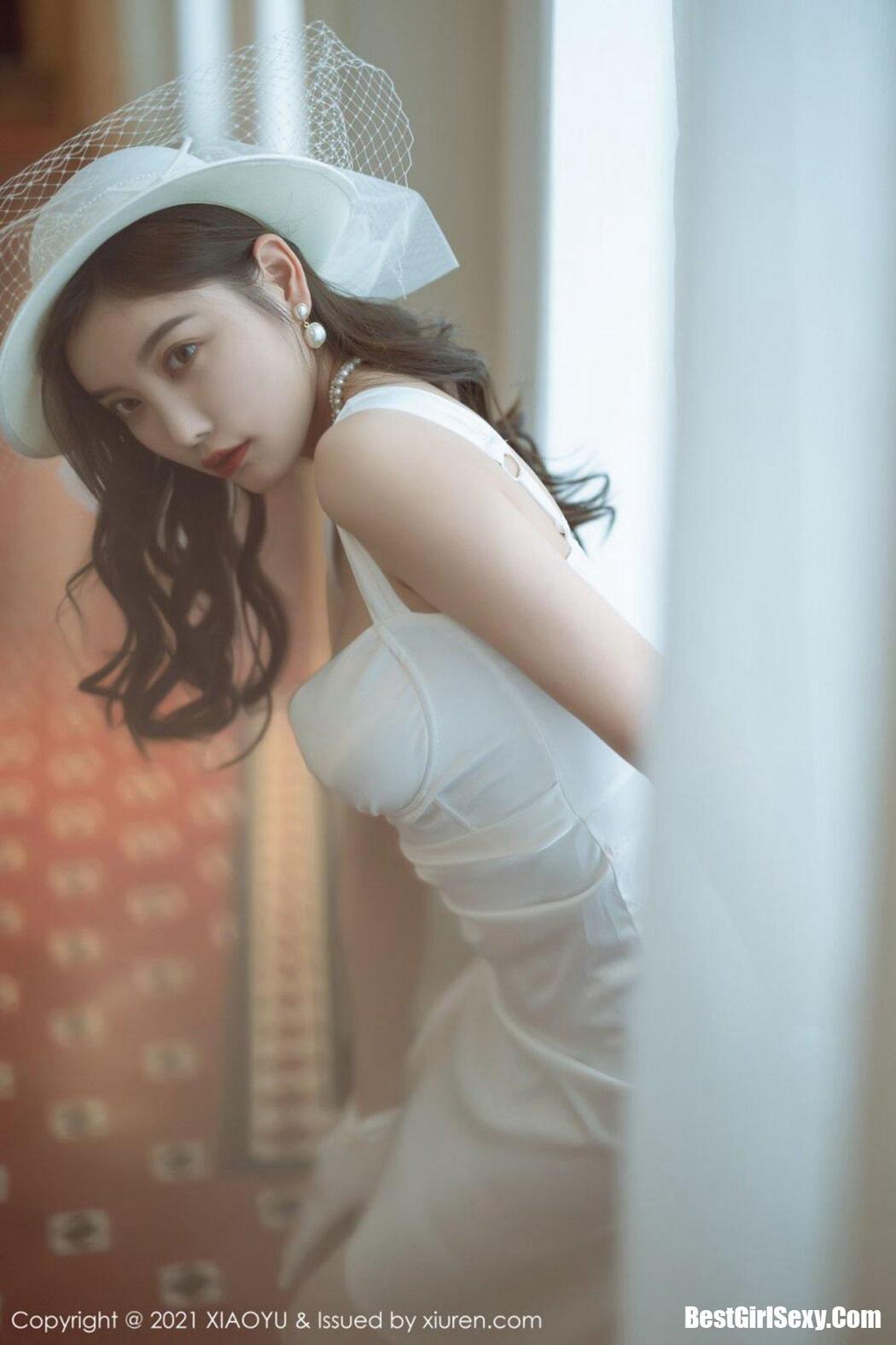 XiaoYu语画界 Vol.587 Yang Chen Chen