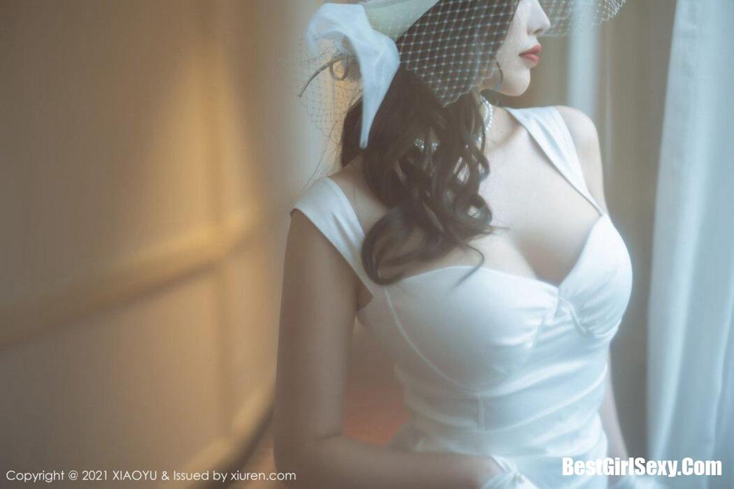 XiaoYu语画界 Vol.587 Yang Chen Chen