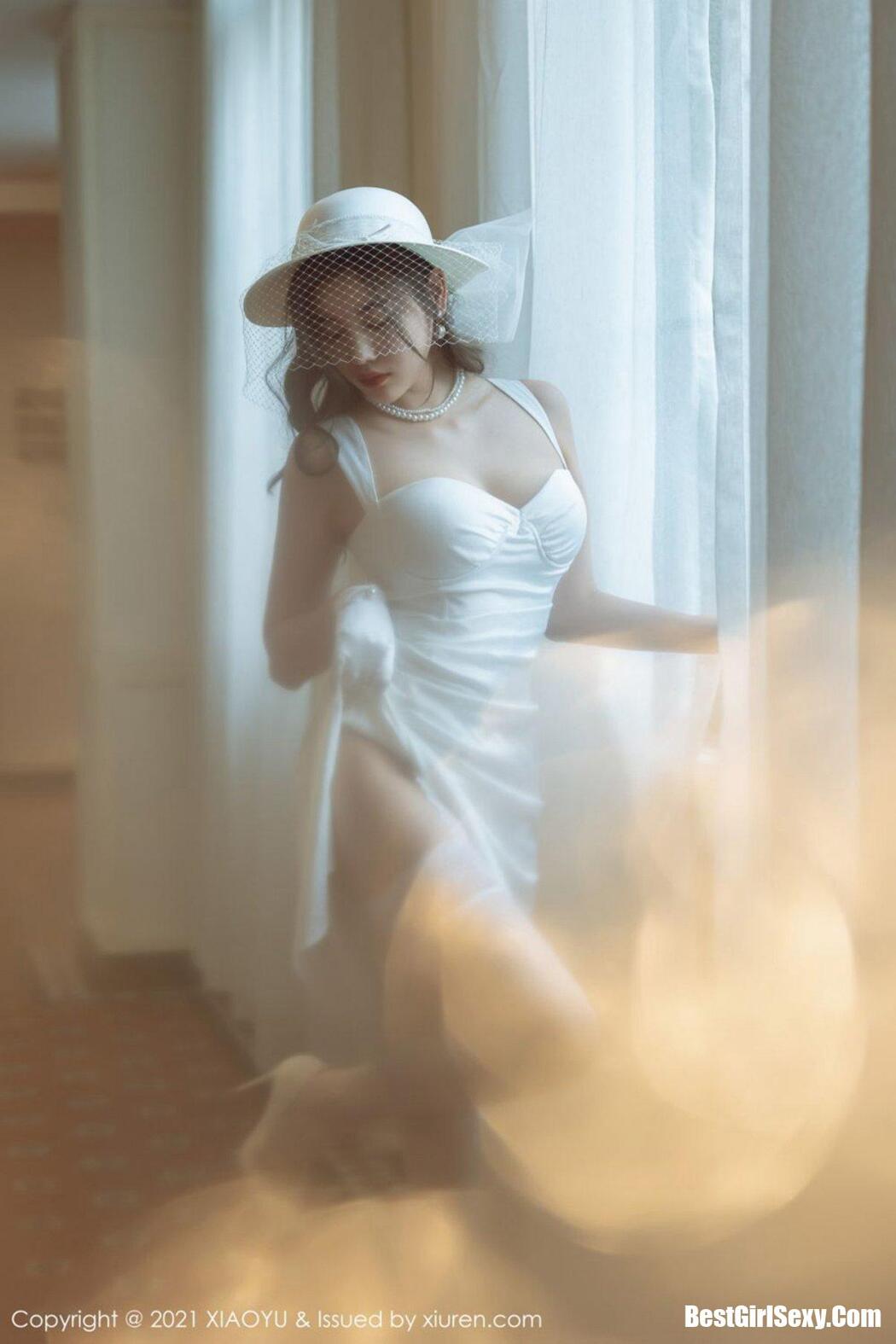 XiaoYu语画界 Vol.587 Yang Chen Chen