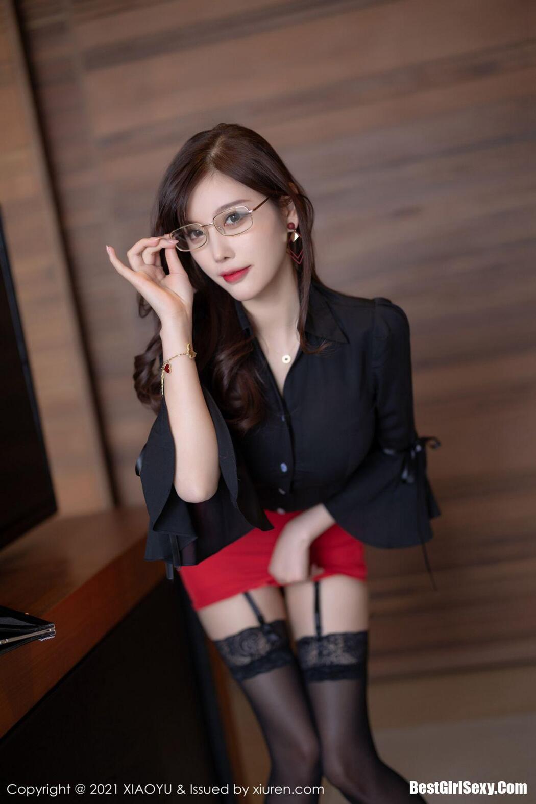 XiaoYu语画界 Vol.523 Yang Chen Chen