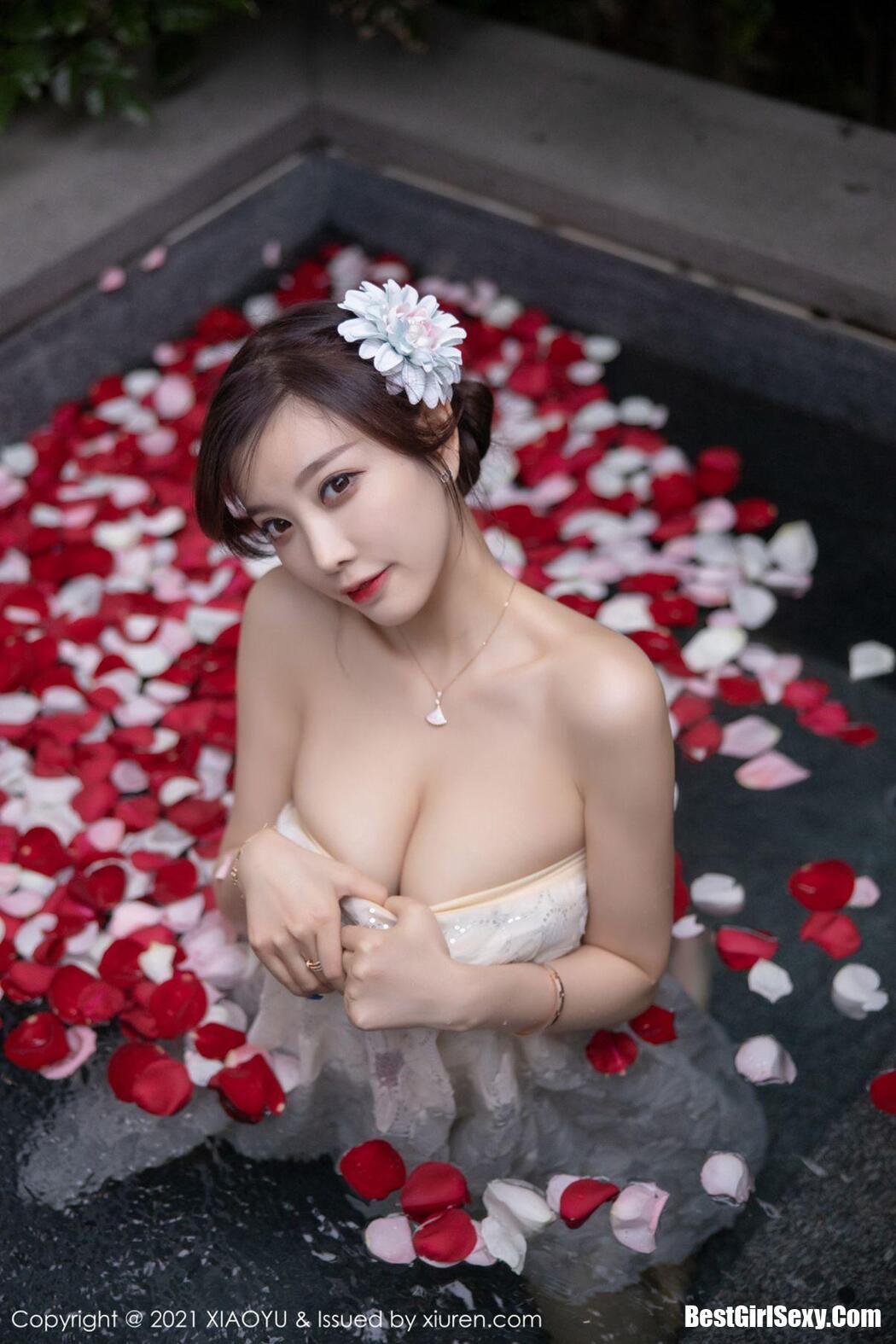 XiaoYu语画界 Vol.528 Yang Chen Chen