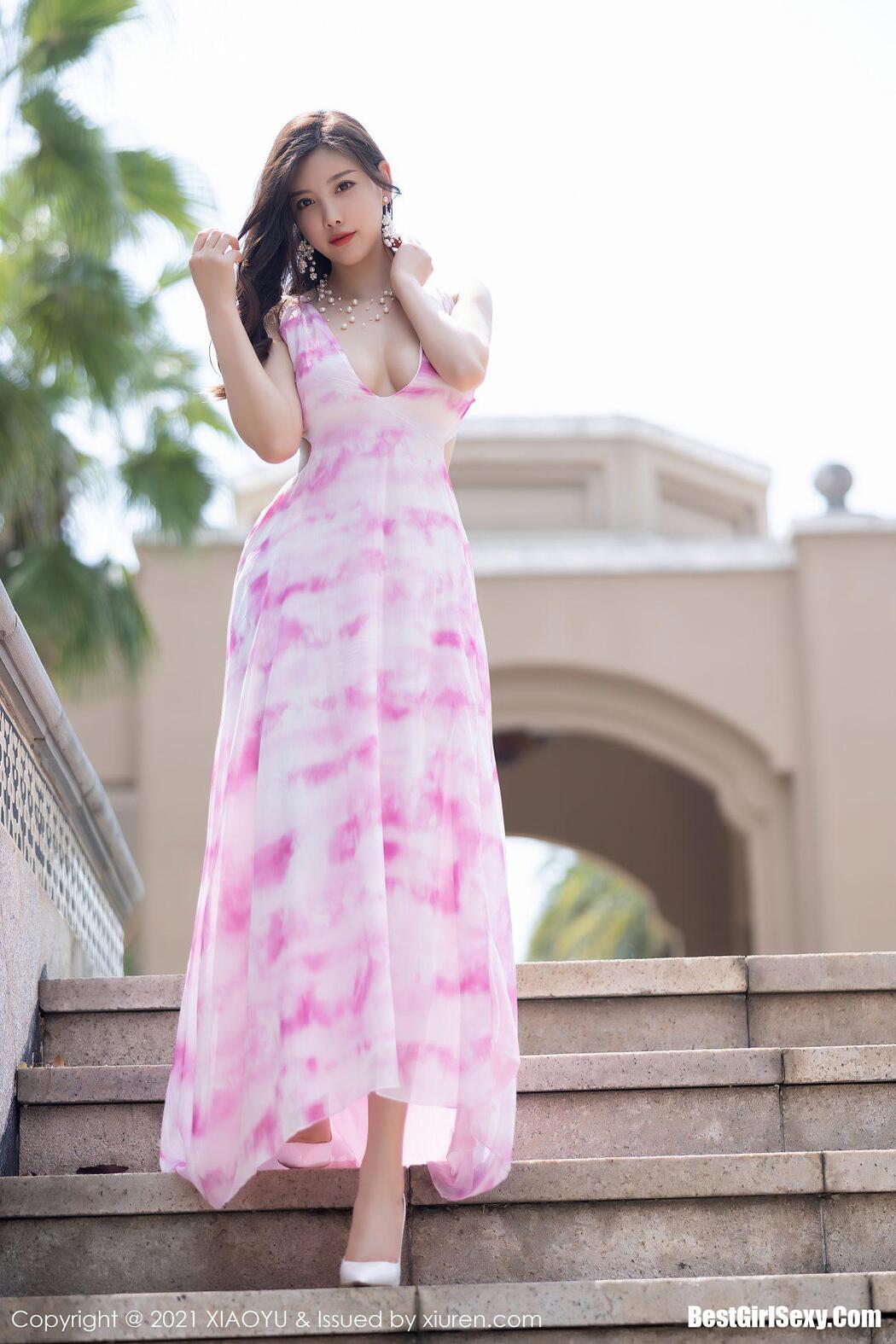 XiaoYu语画界 Vol.668 Yang Chen Chen