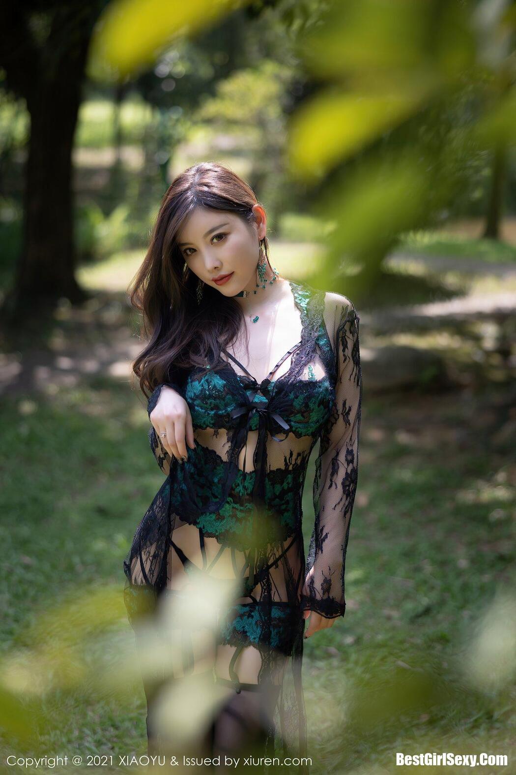 XiaoYu语画界 Vol.643 Yang Chen Chen