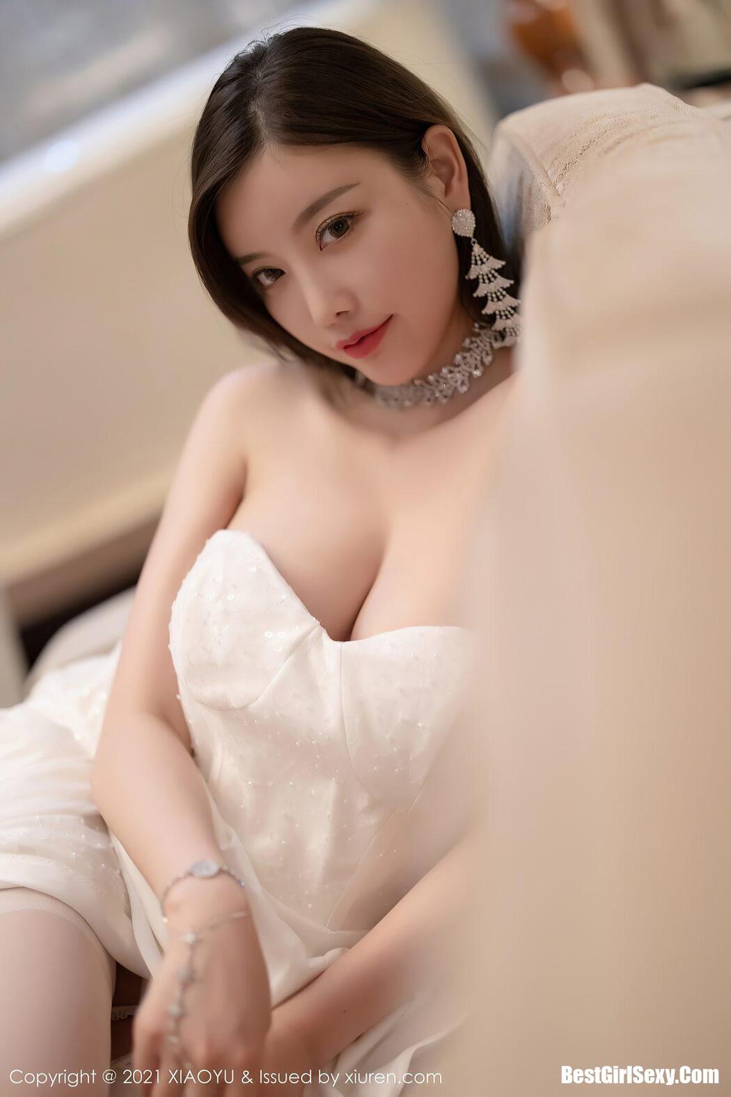 XiaoYu语画界 Vol.663 Yang Chen Chen