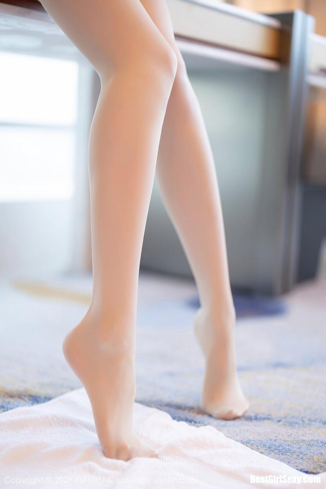 XiaoYu语画界 Vol.598 Meng Xin Yue