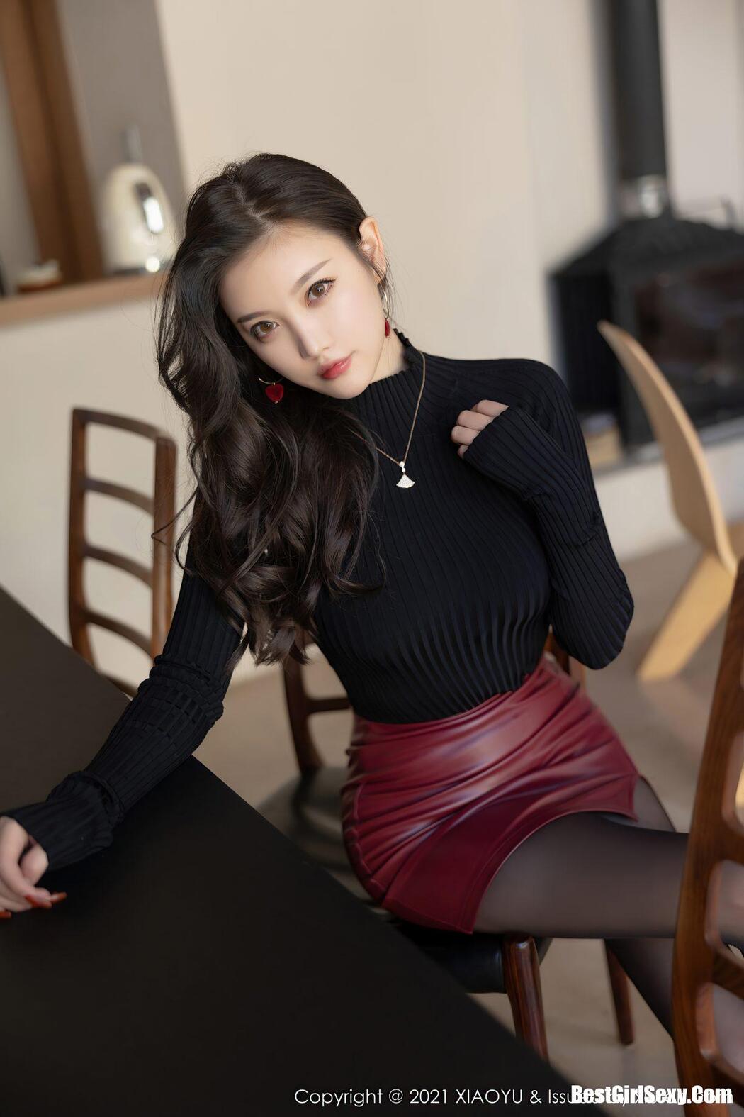 XiaoYu语画界 Vol.678 Yang Chen Chen