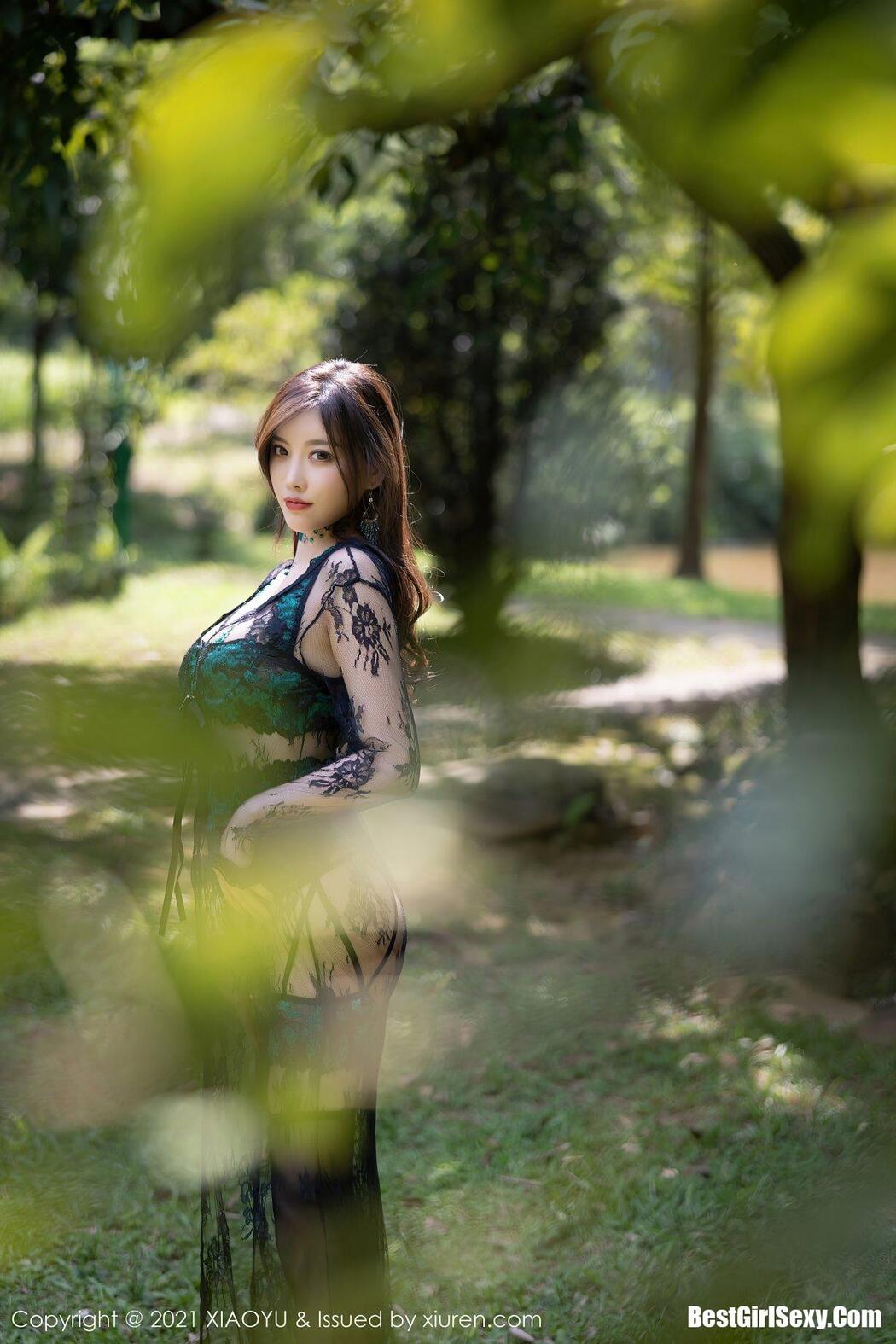 XiaoYu语画界 Vol.643 Yang Chen Chen