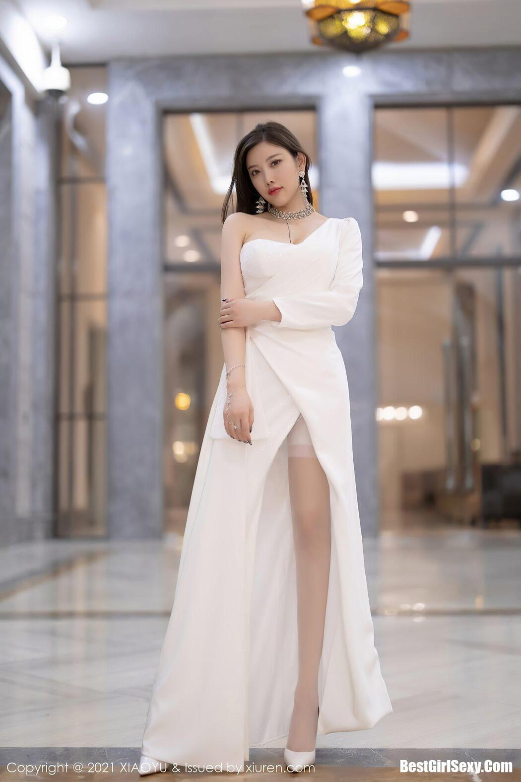 XiaoYu语画界 Vol.663 Yang Chen Chen