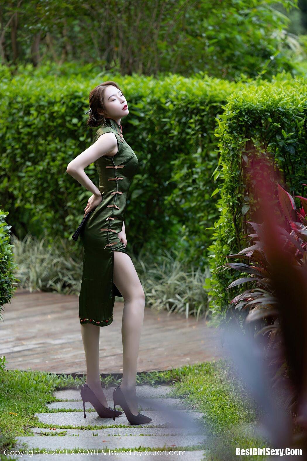 XiaoYu语画界 Vol.637 Meng Xin Yue
