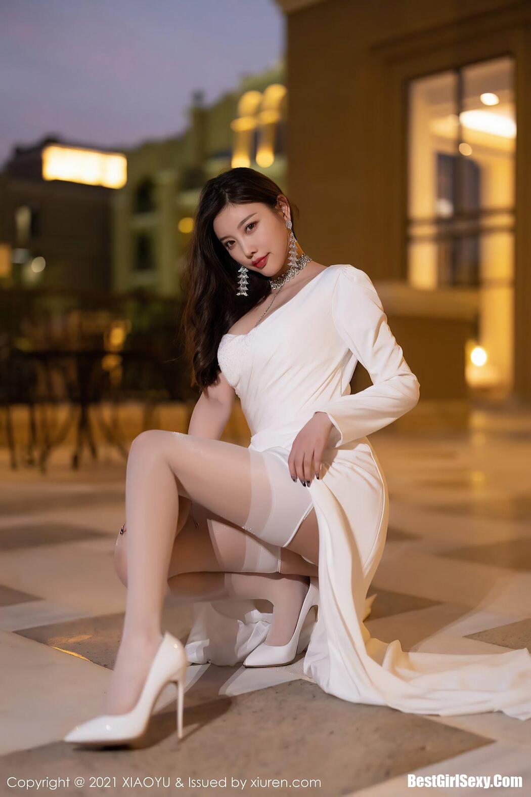 XiaoYu语画界 Vol.663 Yang Chen Chen