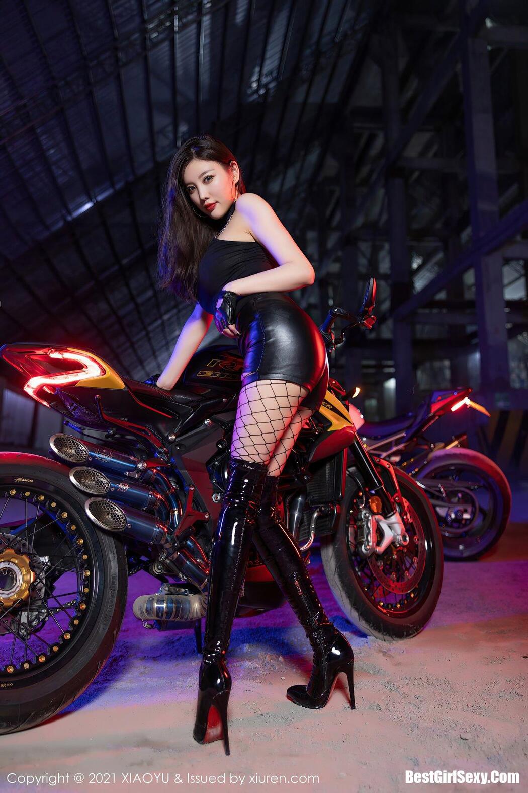 XiaoYu语画界 Vol.638 Yang Chen Chen