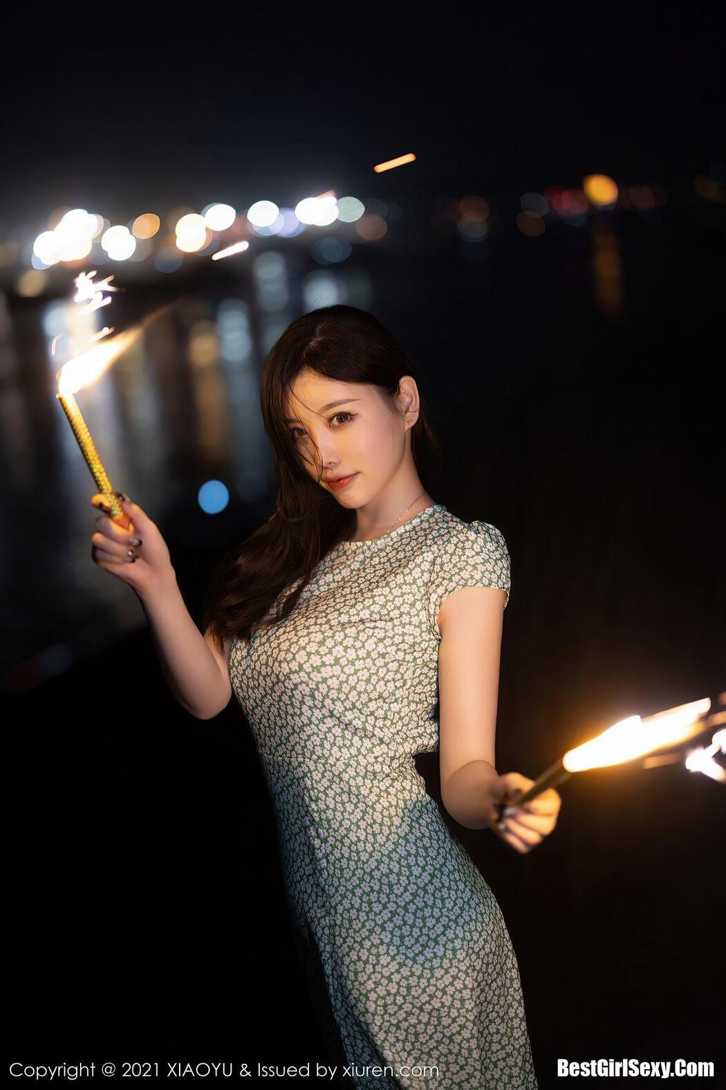 XiaoYu语画界 Vol.643 Yang Chen Chen