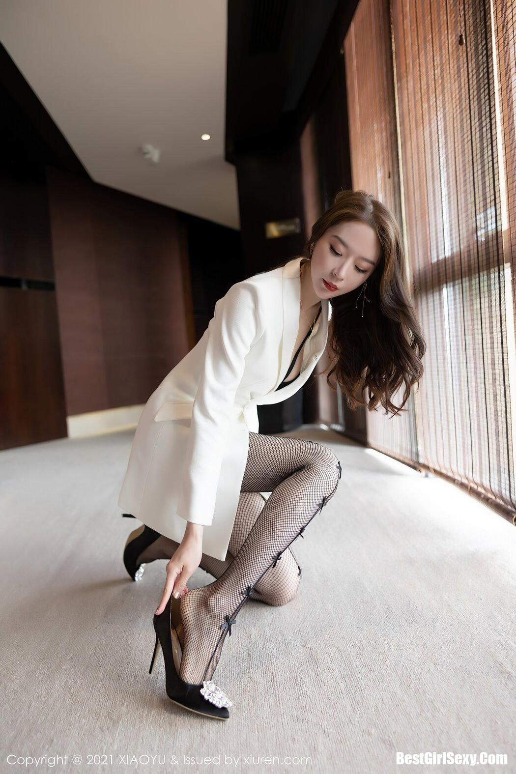 XiaoYu语画界 Vol.646 Meng Xin Yue