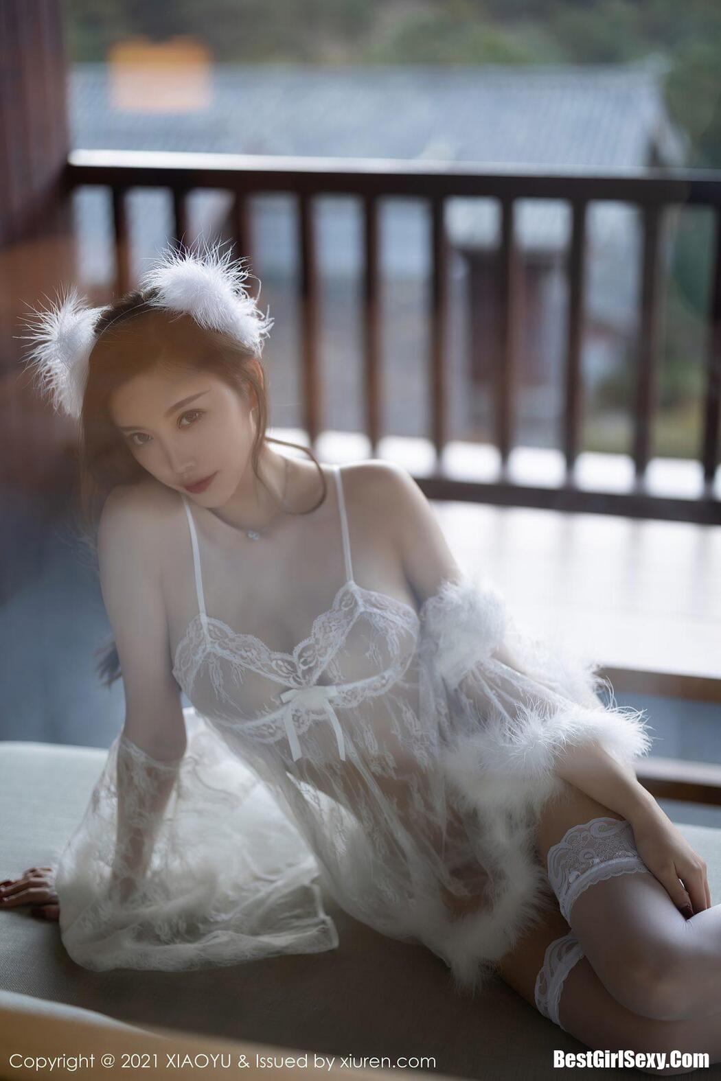 XiaoYu语画界 Vol.680 Yang Chen Chen