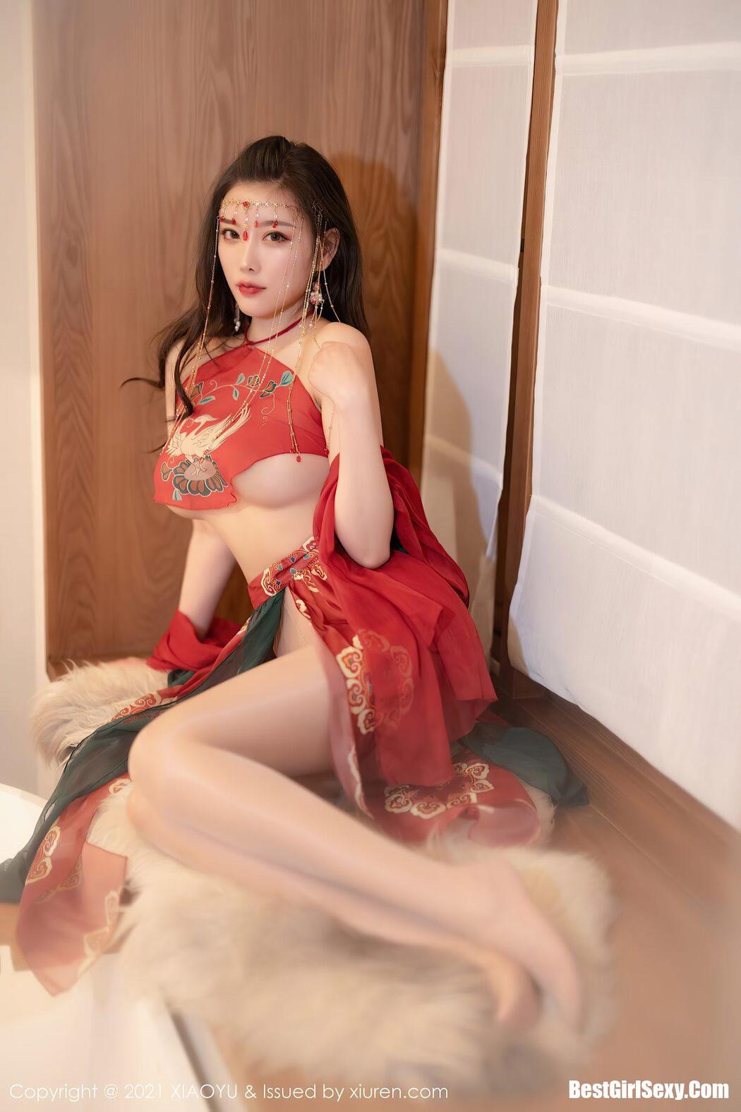 XiaoYu语画界 Vol.688 Yang Chen Chen