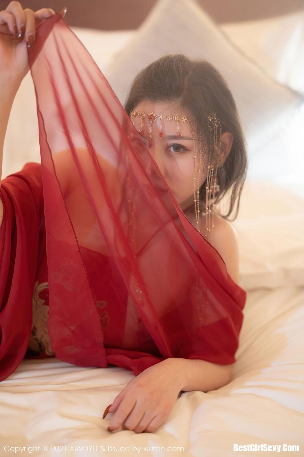 XiaoYu语画界 Vol.688 Yang Chen Chen