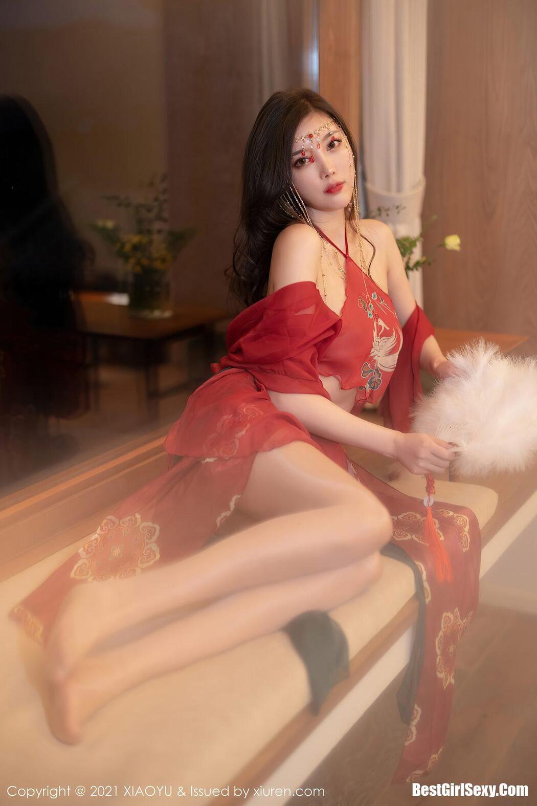 XiaoYu语画界 Vol.688 Yang Chen Chen