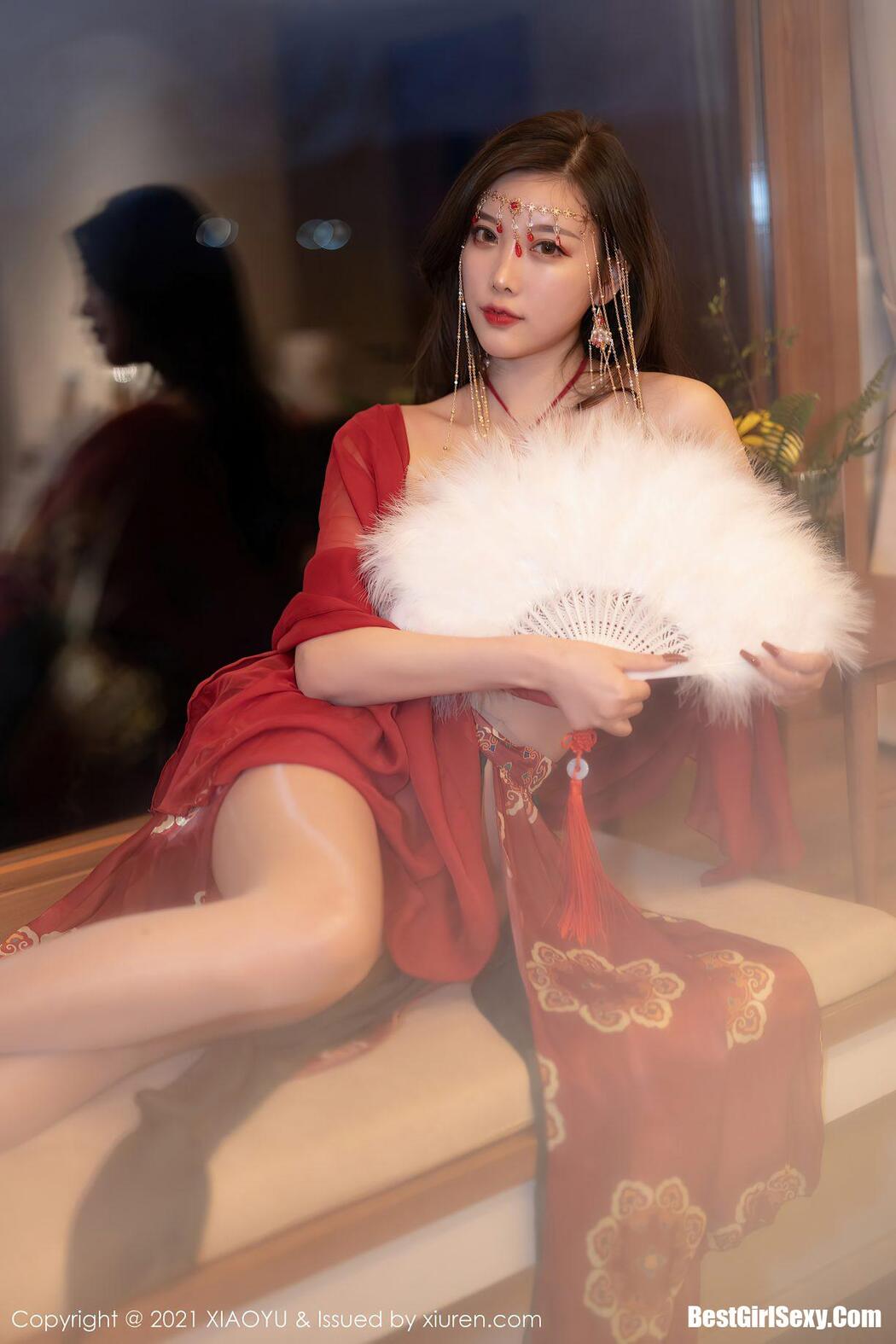 XiaoYu语画界 Vol.688 Yang Chen Chen