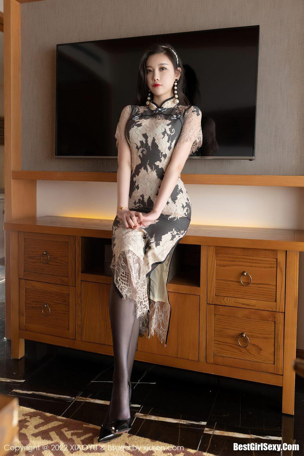 XiaoYu语画界 Vol.697 Yang Chen Chen