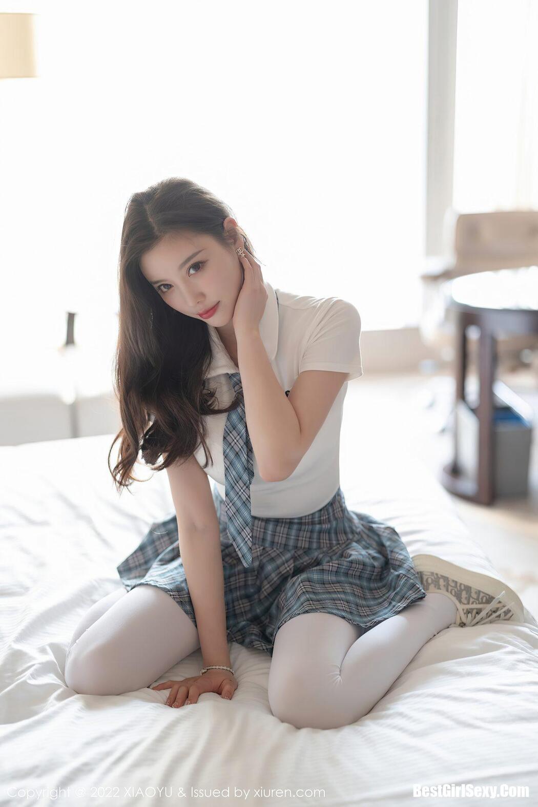 XiaoYu语画界 Vol.692 Yang Chen Chen