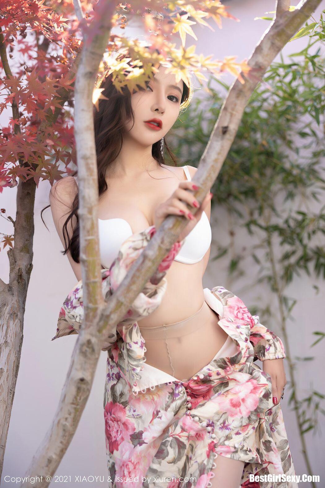XiaoYu语画界 Vol.682 Wang Xin Yao