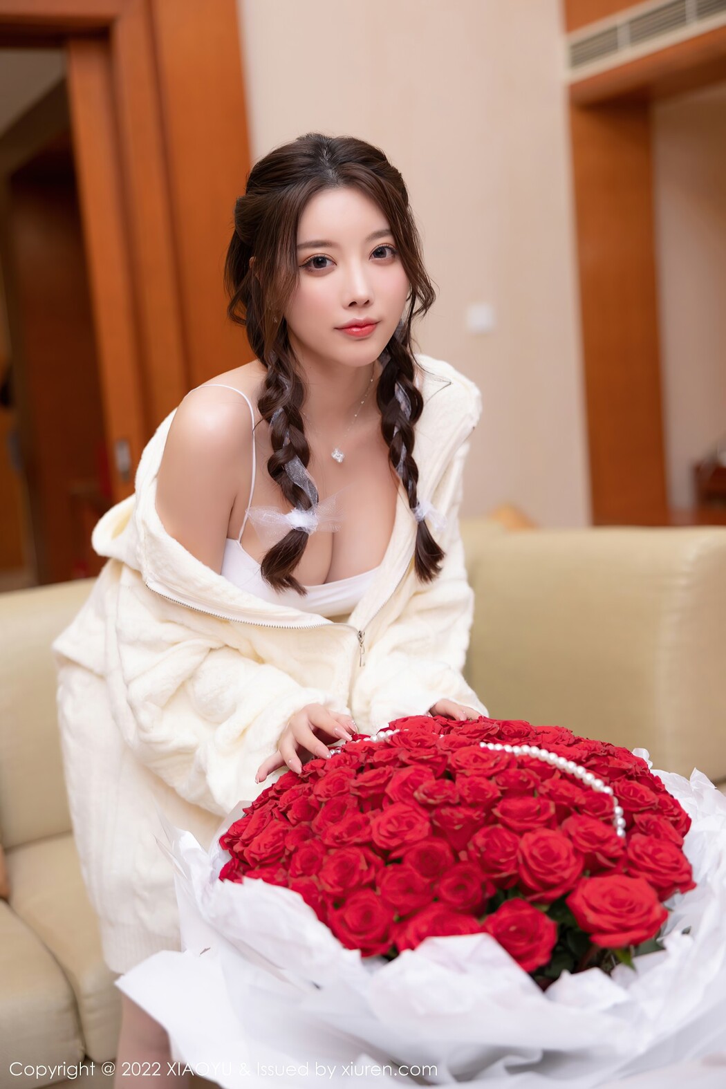 XiaoYu语画界 Vol.729 Yang Chen Chen