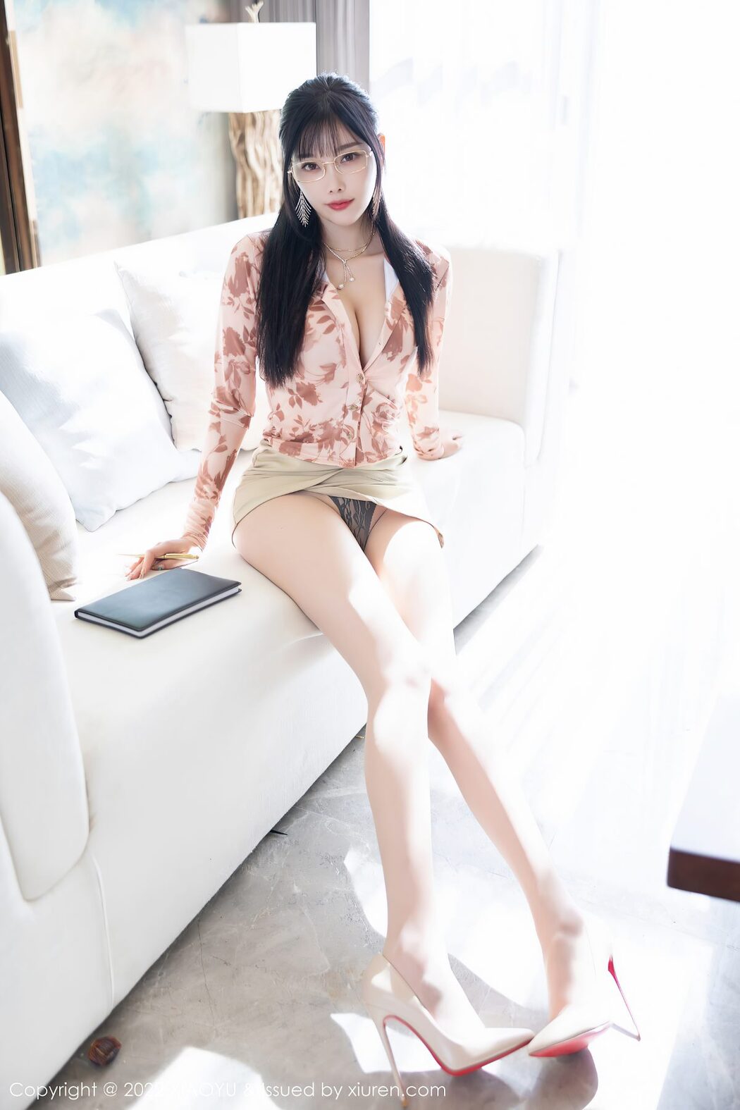XiaoYu语画界 Vol.821 Yang Chen Chen Yome
