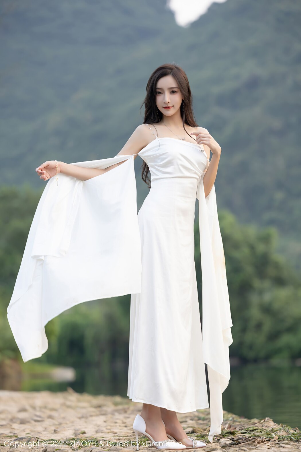 XiaoYu语画界 Vol.884 Wang Xin Yao