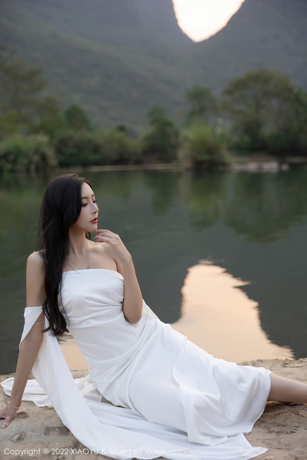 XiaoYu语画界 Vol.884 Wang Xin Yao