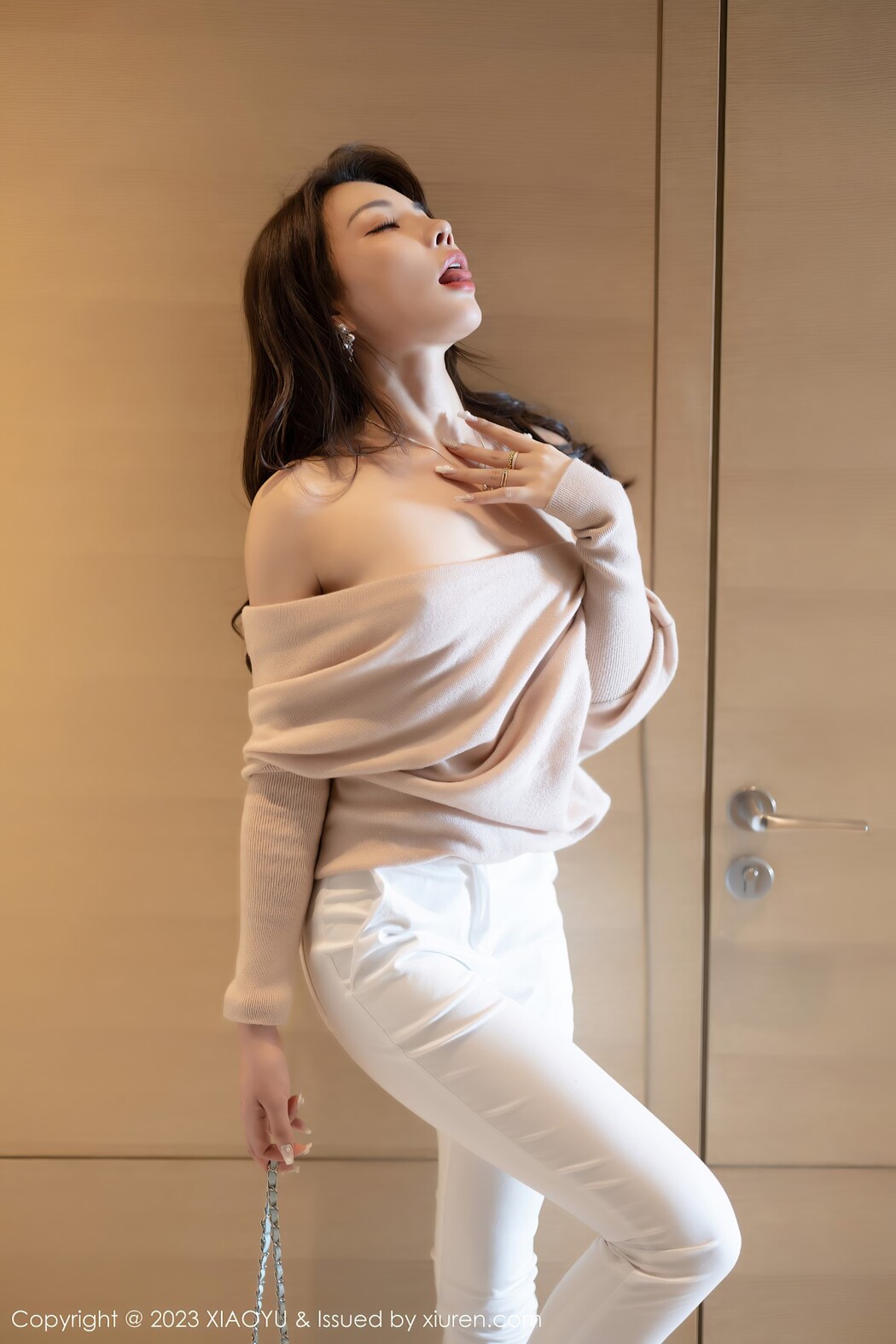 XiaoYu语画界 Vol.940 Xu Li Zhi Booty