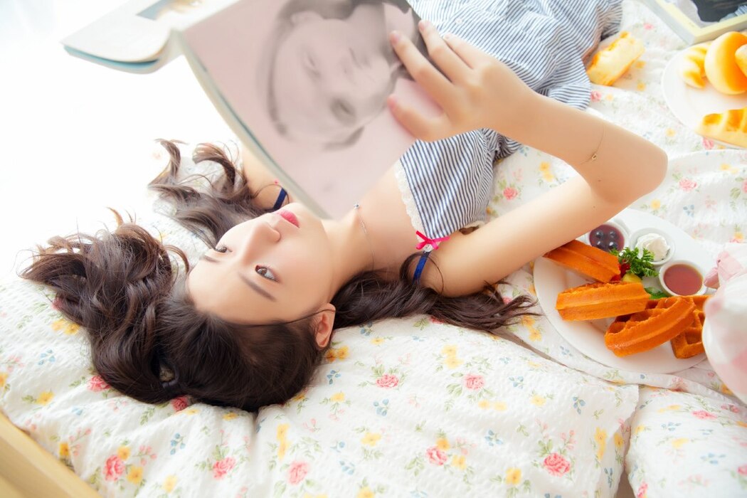 YaLaYi雅拉伊 Vol.1010 Yi Ming