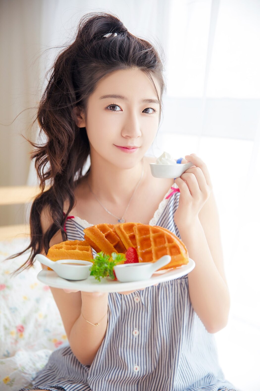 YaLaYi雅拉伊 Vol.1010 Yi Ming