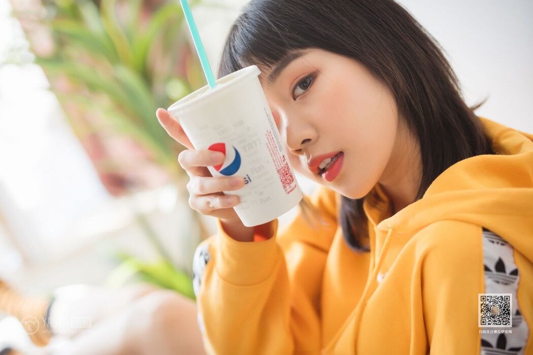 YALAYI Vol.526 Colorful Time