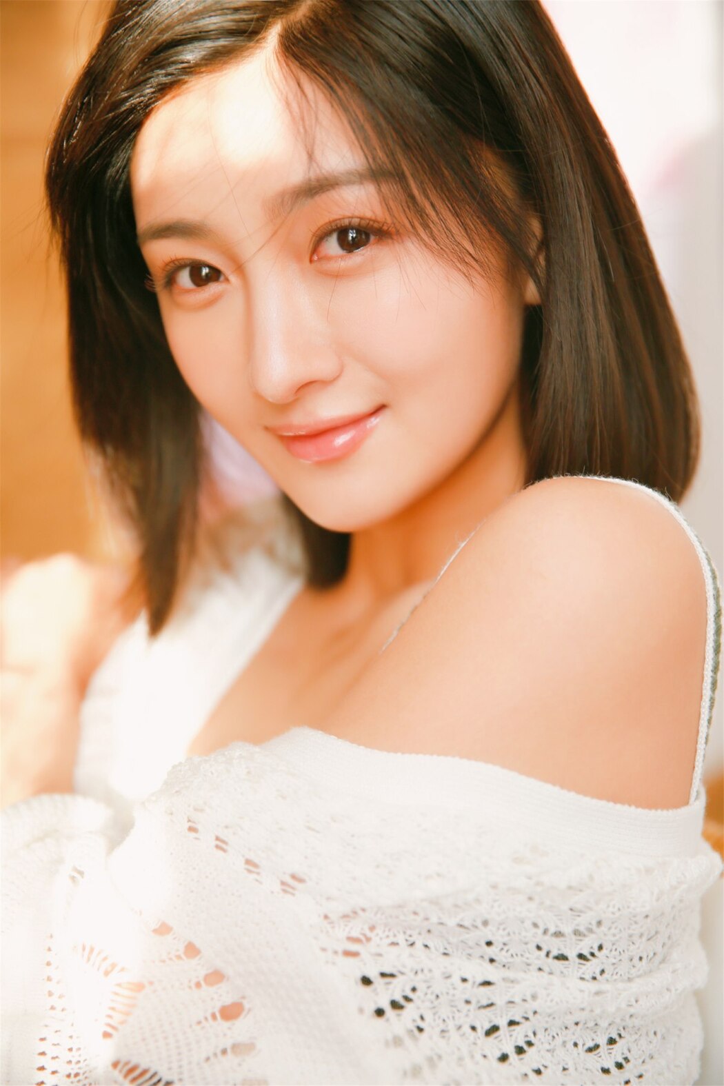 YaLaYi雅拉伊 Vol.1002 Yi Ming