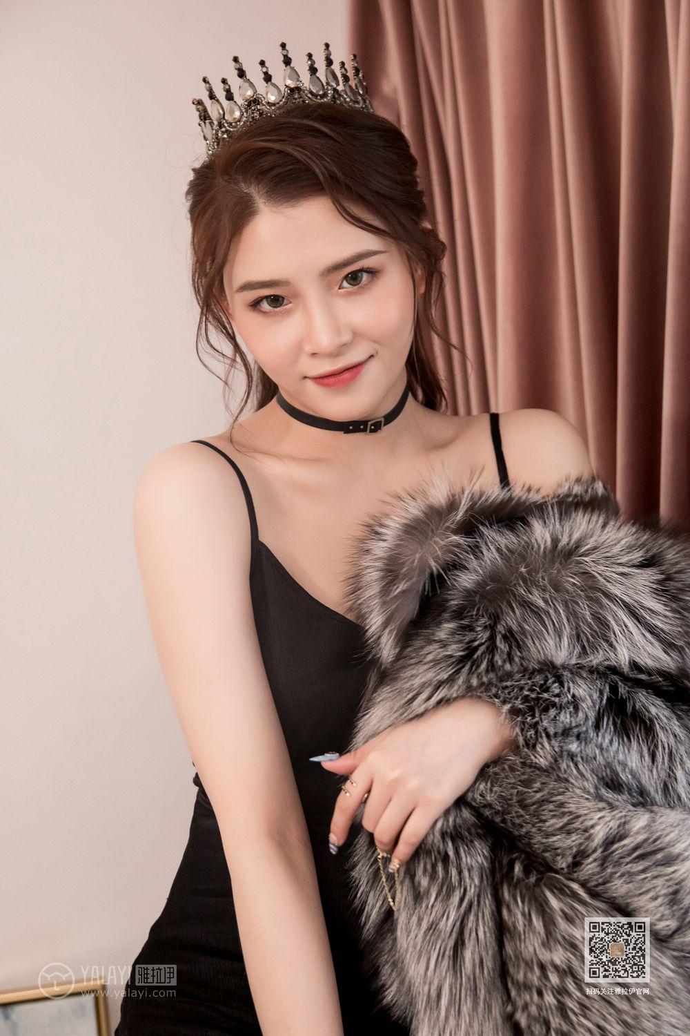 YALAYI Vol.525 My Queen