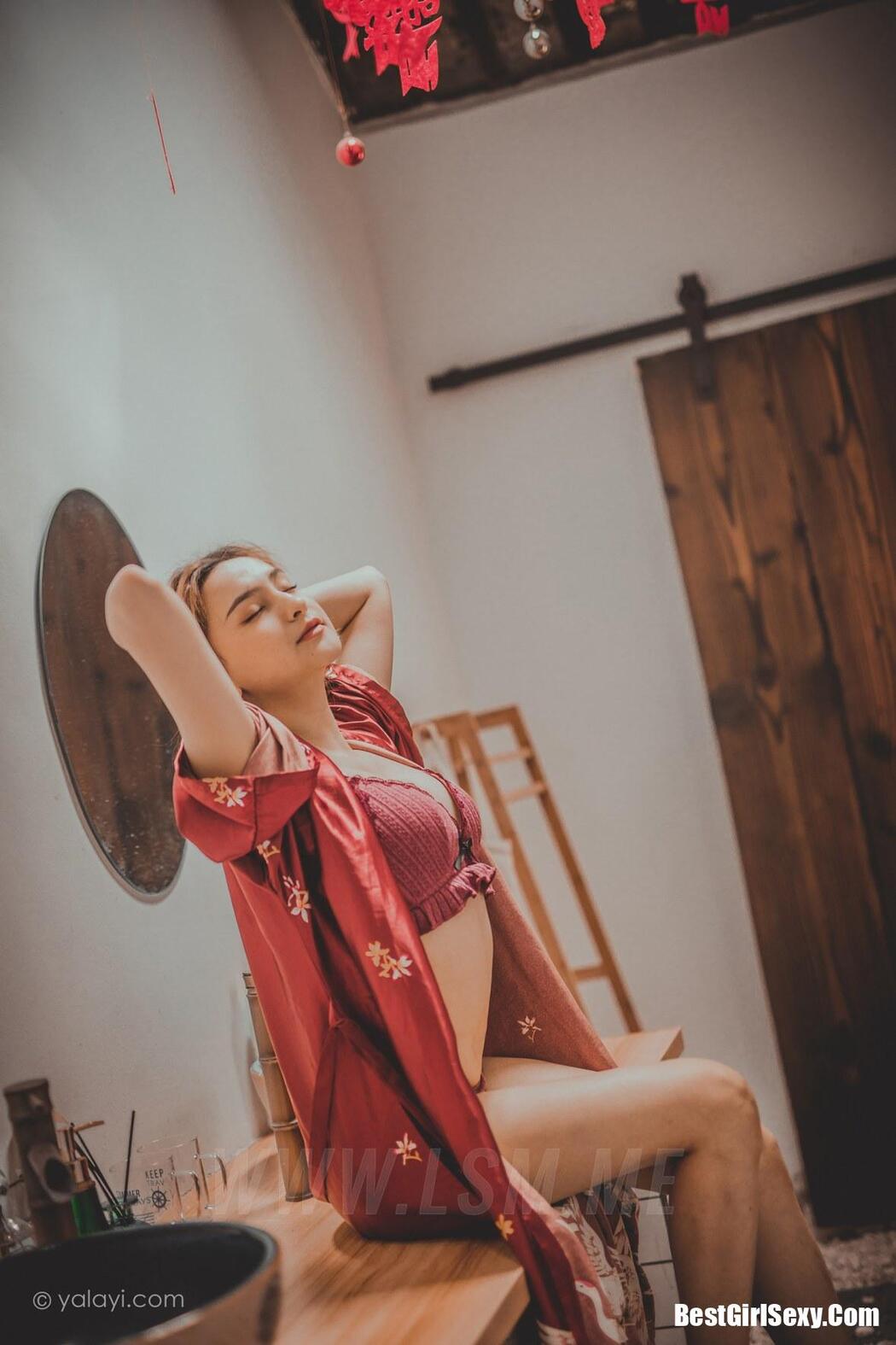 YALAYI Vol.661 Tina My Travel Diary 2