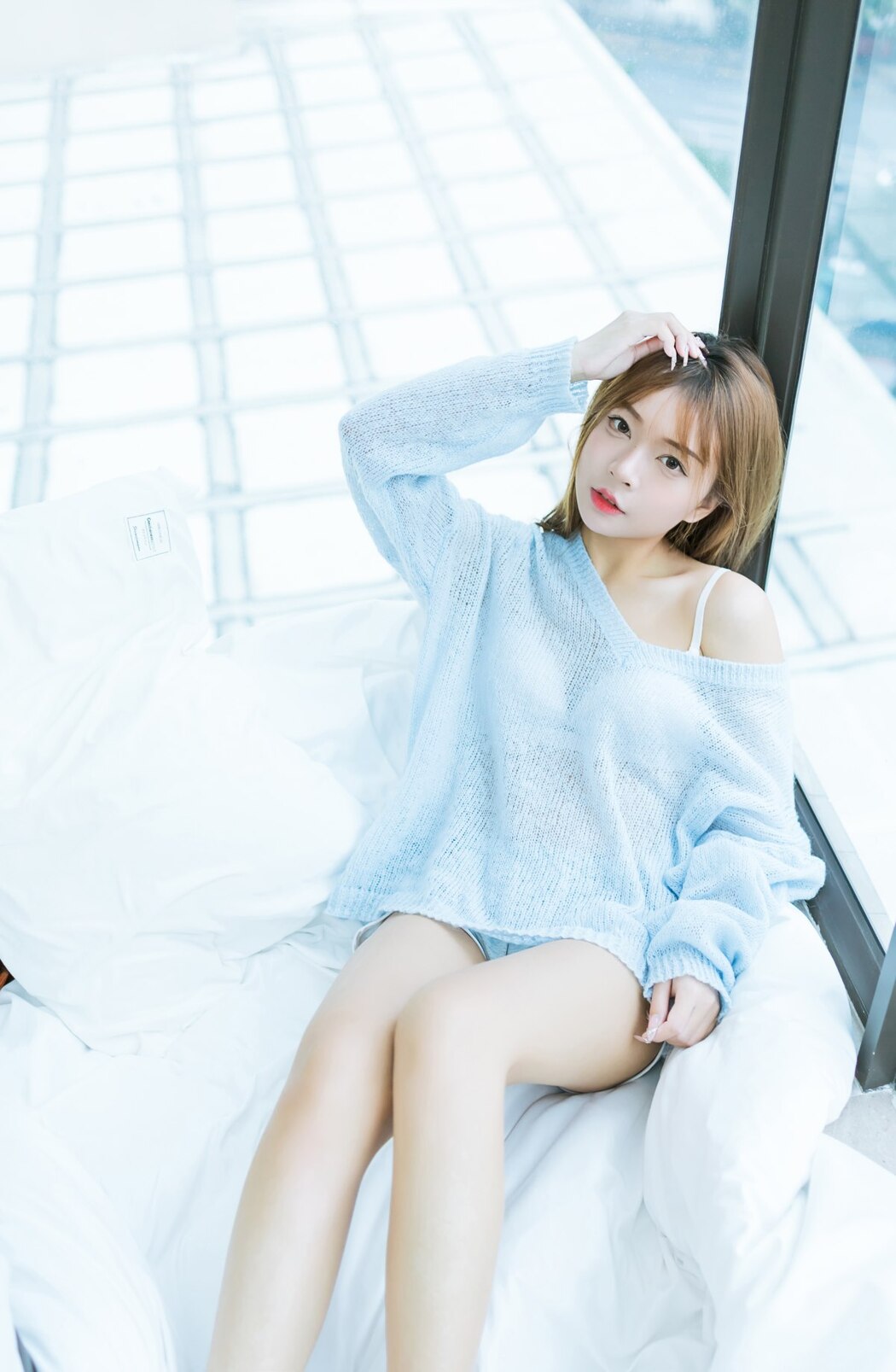 YaLaYi雅拉伊 Vol.1001 A He